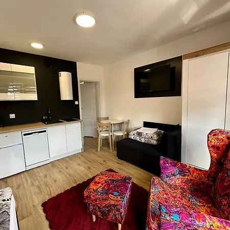 Διαμέρισμα Biala Orchidea 2 *