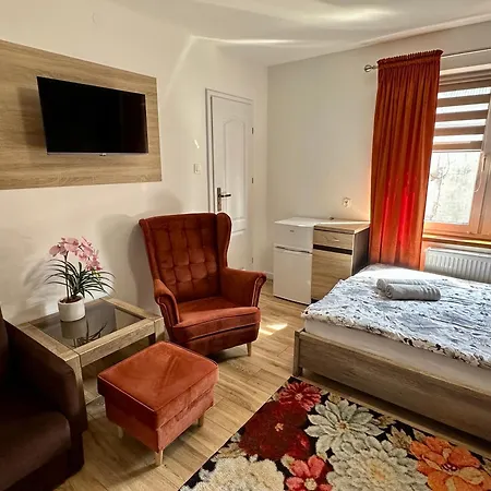 Apartament Biała Orchidea 2 *